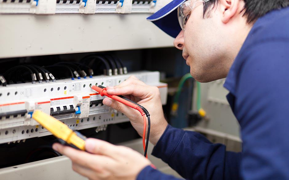 électricien urgence Sèvres